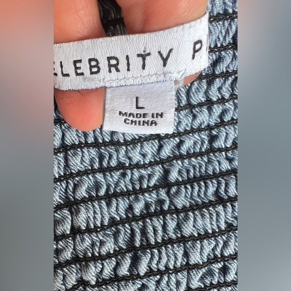 NWT- Celebrity Pink Jeans Smocked Back Dress with Cargo Pockets Sz L - Picture 5 of 10